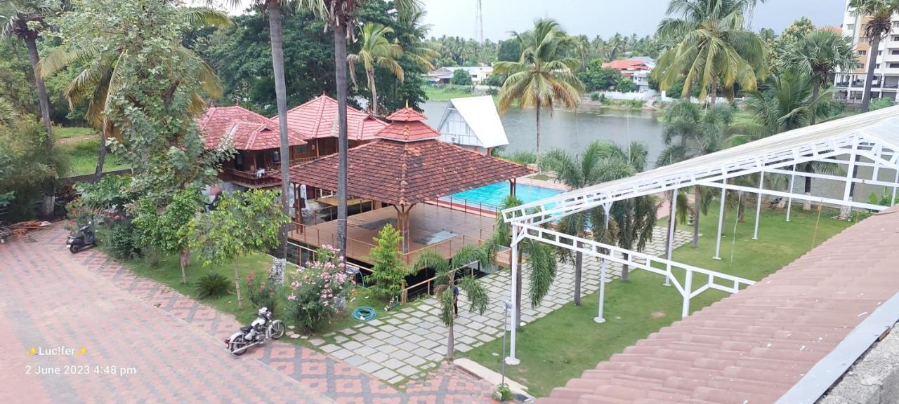 Udaya Resort 팔라카드 외부 사진
