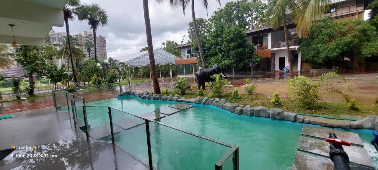 Udaya Resort 팔라카드 외부 사진