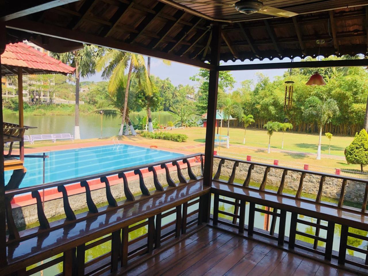 Udaya Resort 팔라카드 외부 사진